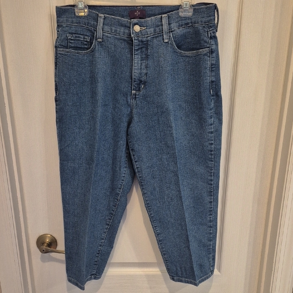 NYDJ Blue Cropped Jeans with Embroidery On Back Pockets - Picture 2 of 12